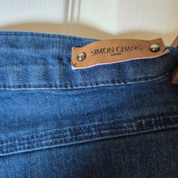 Simon Chang Denim Jeans - Picture 6 of 6